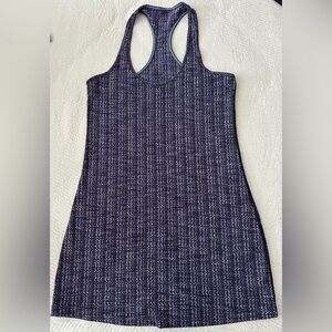 Lululemon: Women’s Tank Top